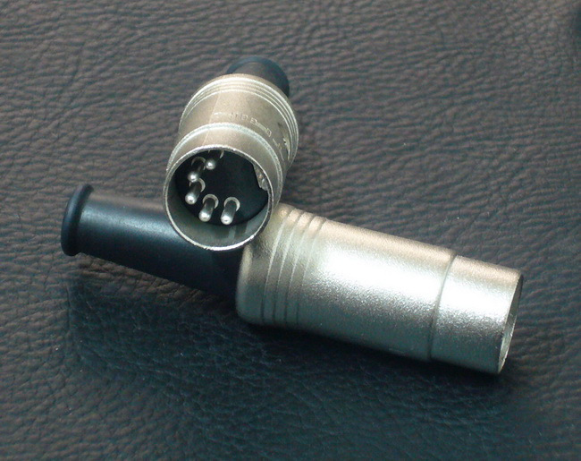 Naim 5핀 딘단자용 180도 단자
