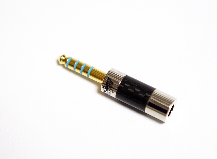 CONNOISSEUR 4.4mm 4극 단자